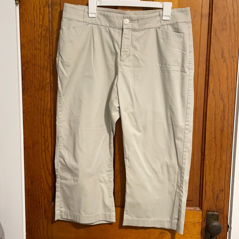 Lee Capri pants